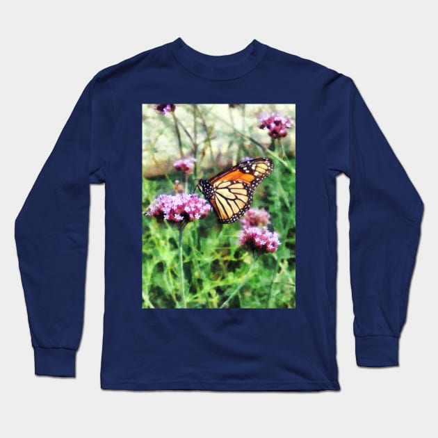 Butterflies - Monarch Butterfly on Pink Lantana Long Sleeve T-Shirt by SusanSavad